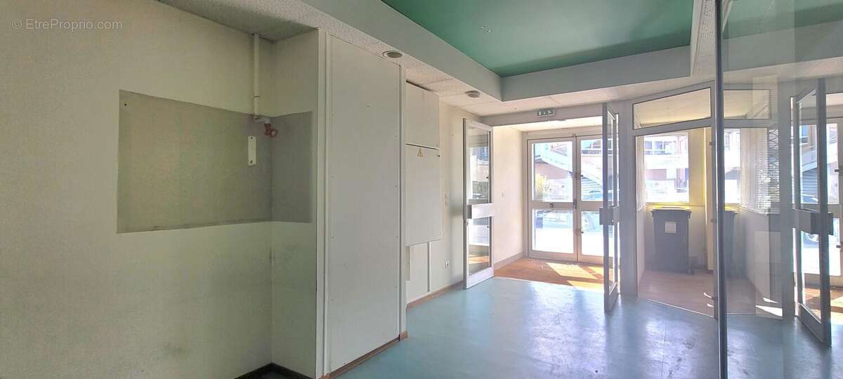 Commerce à SAINT-DIE-DES-VOSGES