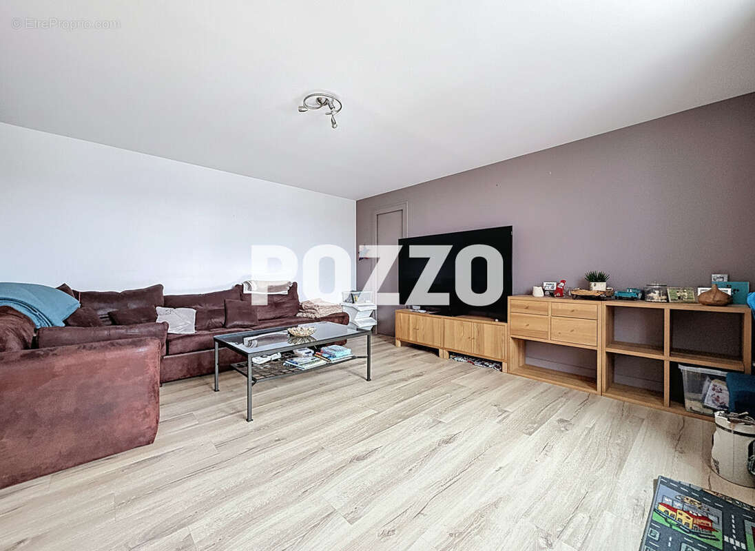 Maison 7 pièces (147 m²) à vendre à BRICQUEVILLE LA BLOUETTE - photo 7