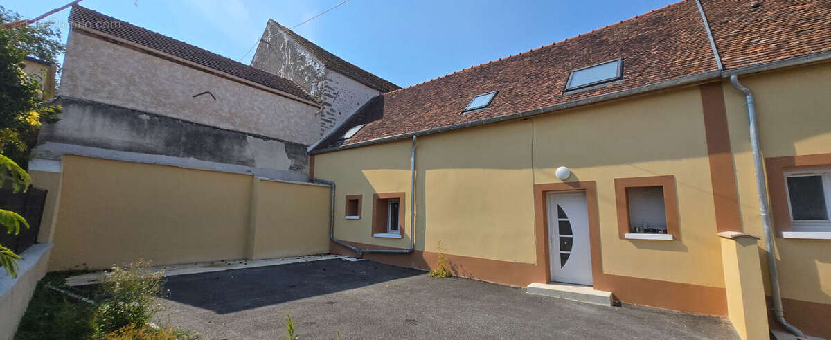 Maison proche gare  Longueville 4 chambres - photo 2