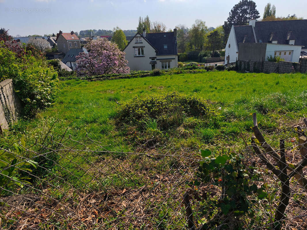 Terrain à QUIMPERLE