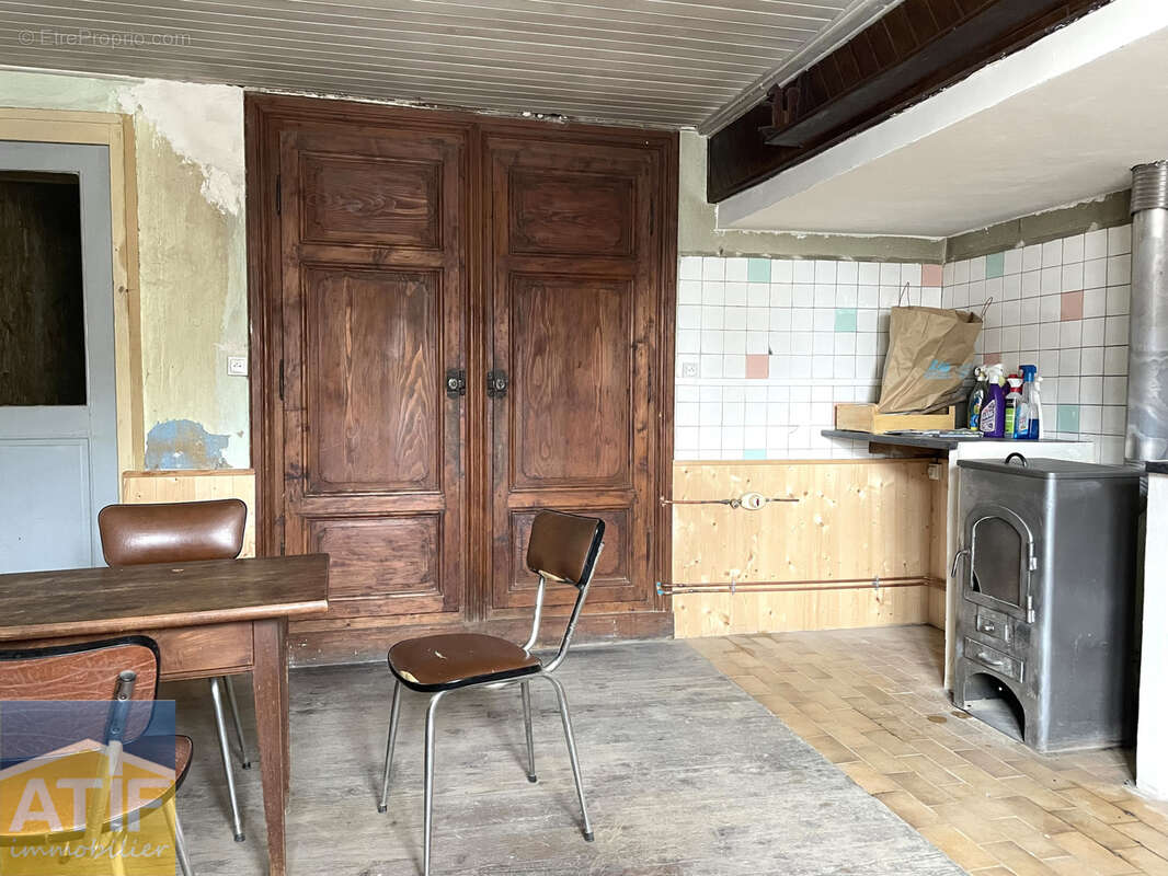 Maison à SAINT-JUST-EN-BAS
