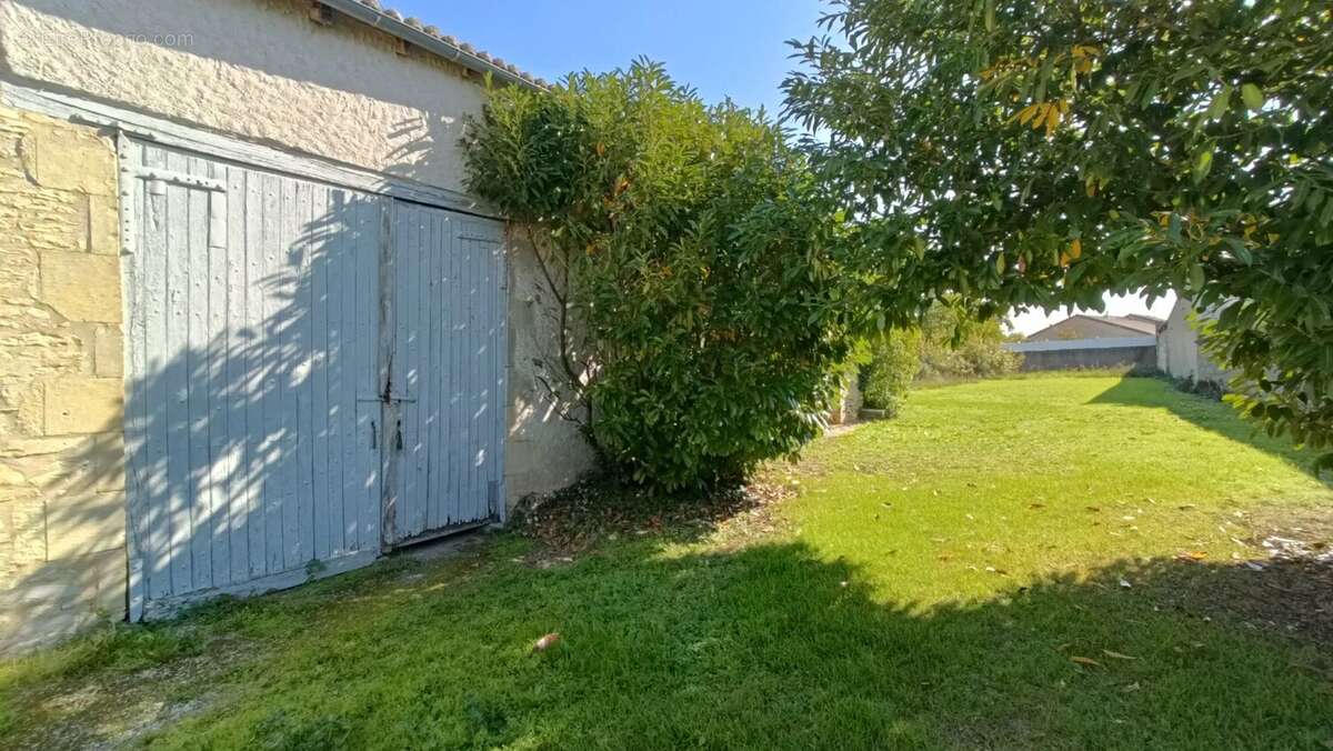 Maison à LE ROCHEREAU