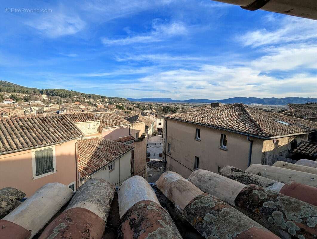Maison à CADENET