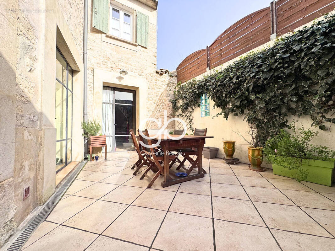 Maison à LANSARGUES