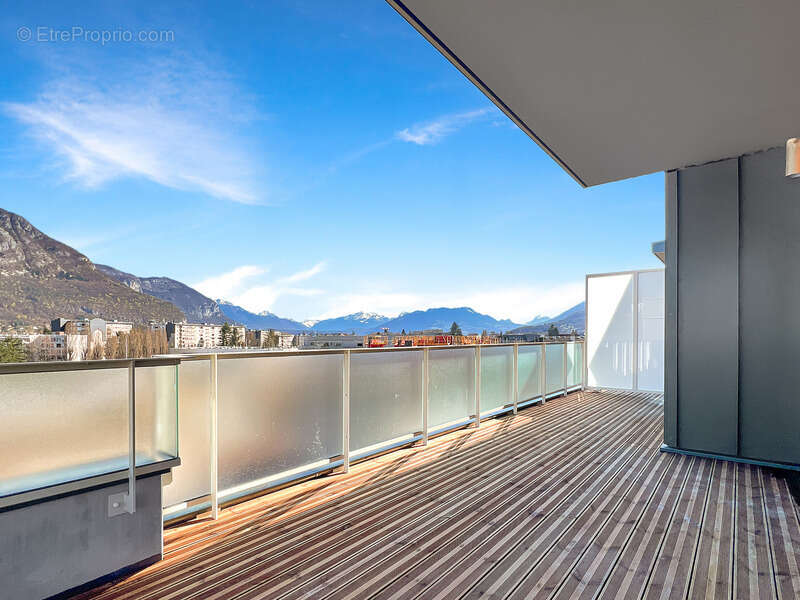 Appartement à ANNECY-LE-VIEUX