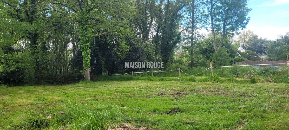 Terrain à SAINT-GILDAS-DE-RHUYS