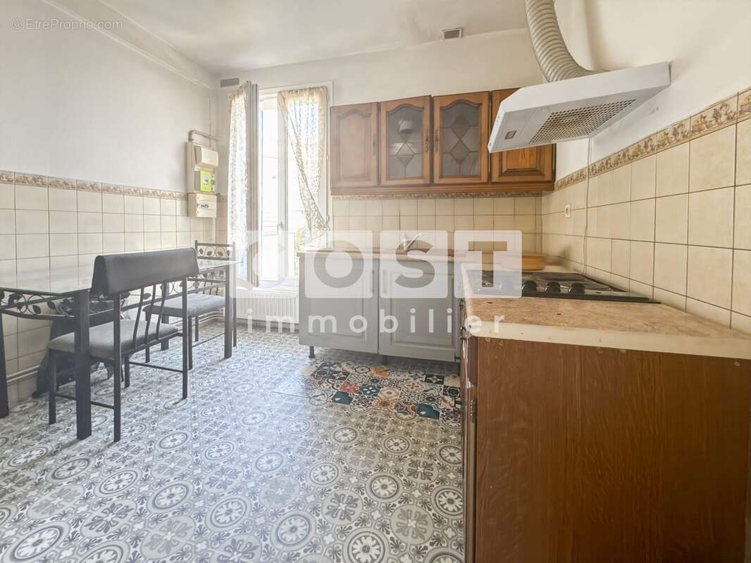 Appartement 152 m² à Colombes  - photo 9