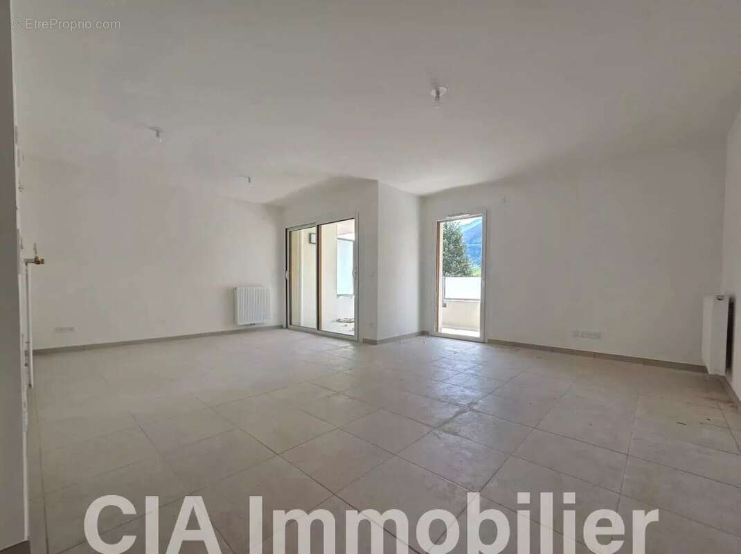 Opportunite t3 neuf a bonneville centre - photo 2