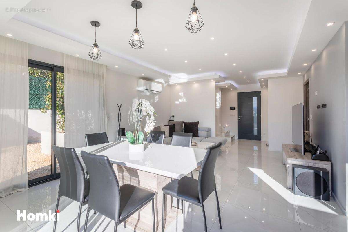 Maison à MARSEILLE-11E