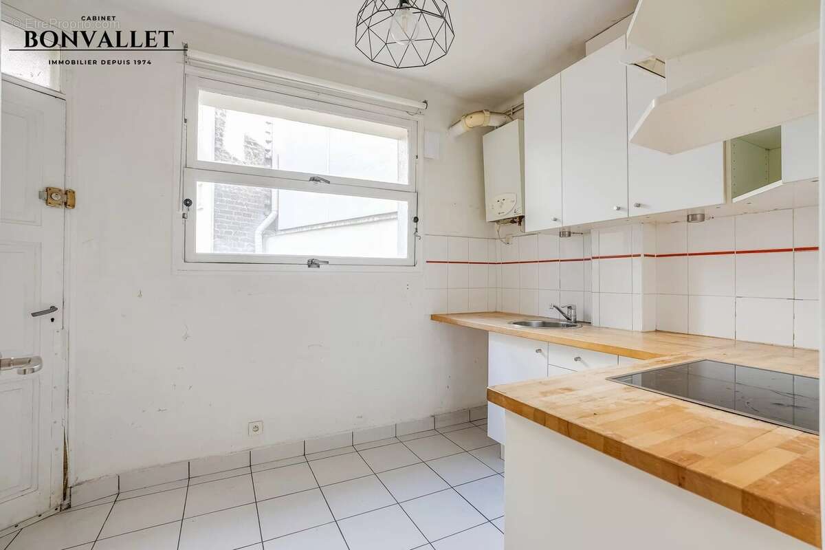 Appartement à PARIS-15E