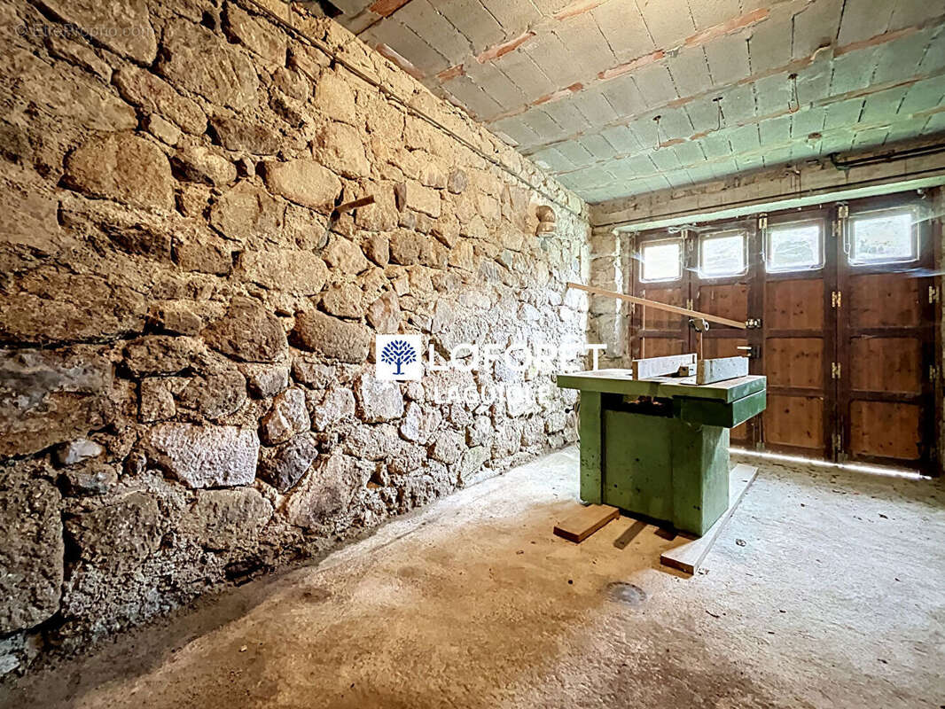 Maison à LE NAYRAC