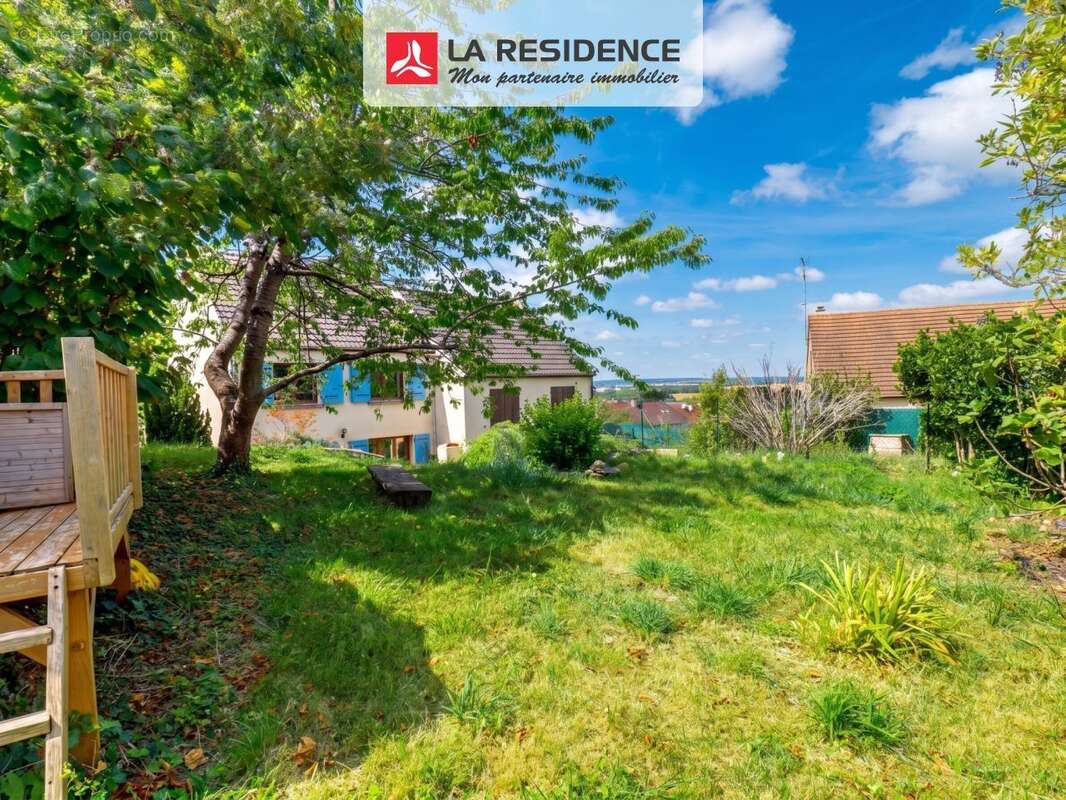 Maison 95 m² à Villiers-Saint-Frederic  - photo 4