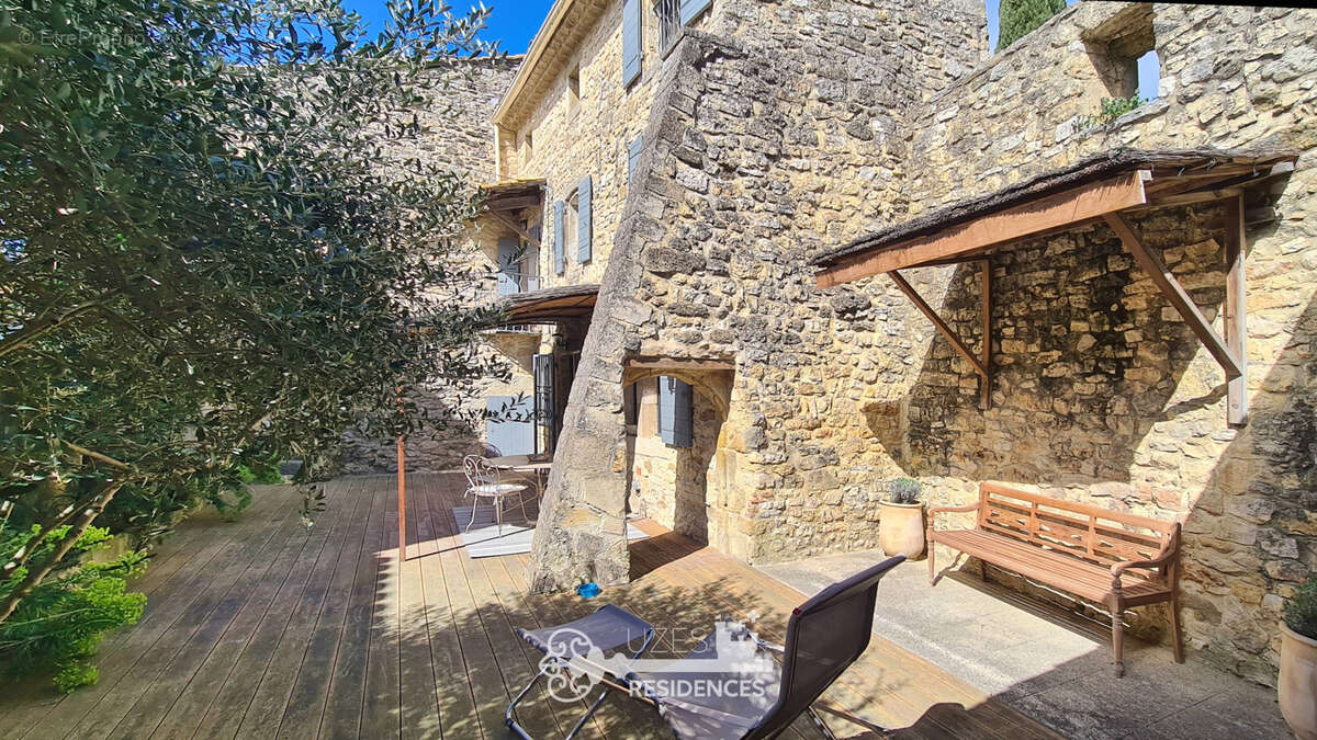 Maison à UZES