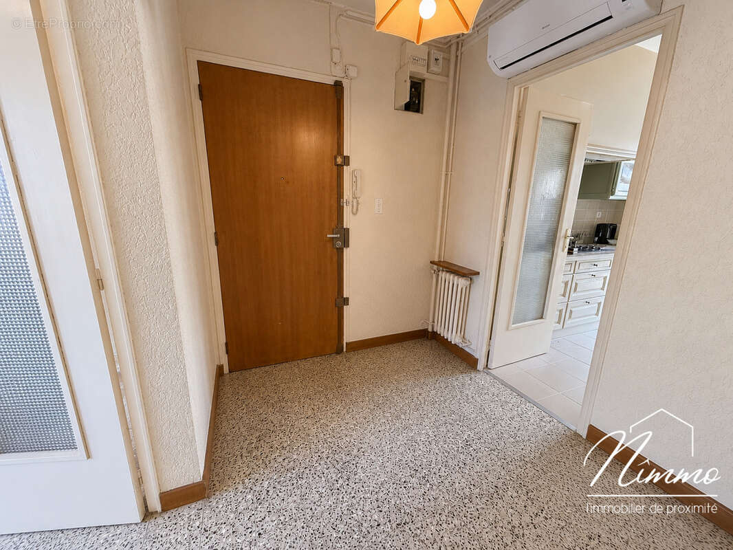 Appartement à NIMES