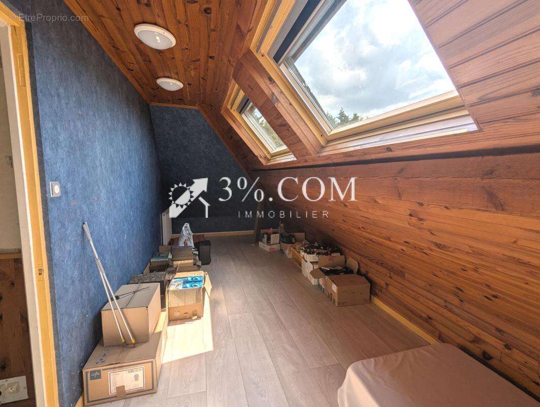 Maison à FACHES-THUMESNIL