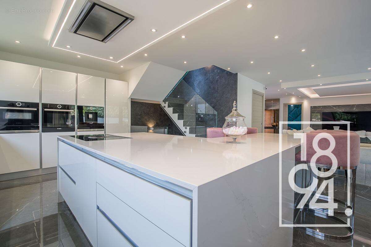 Maison à MARSEILLE-13E