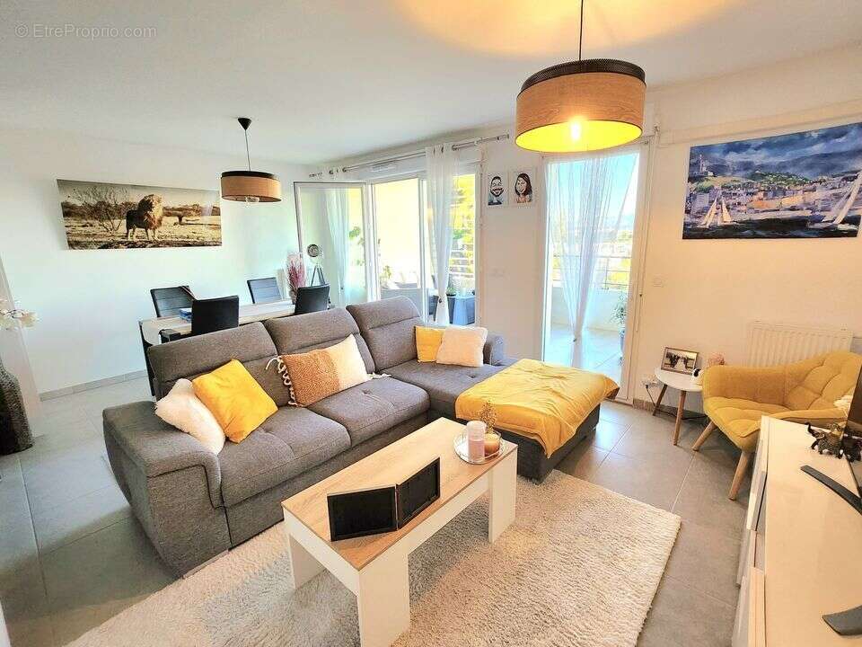 Appartement à MARSEILLE-13E