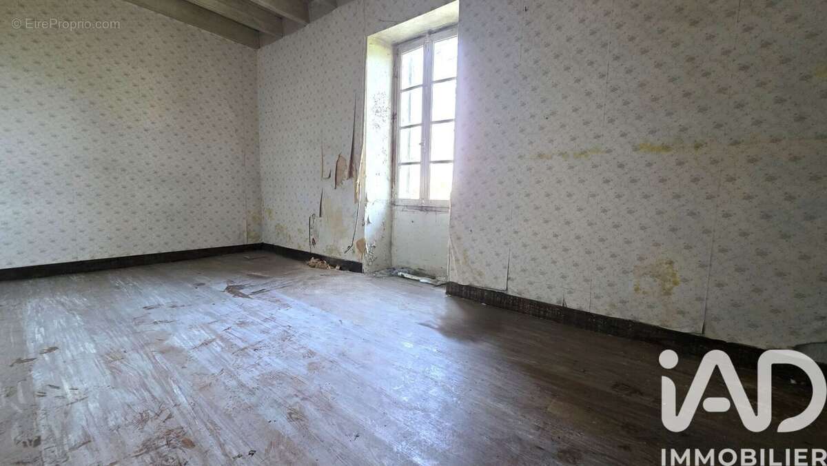 Photo 2 - Maison à FOUSSAIS-PAYRE