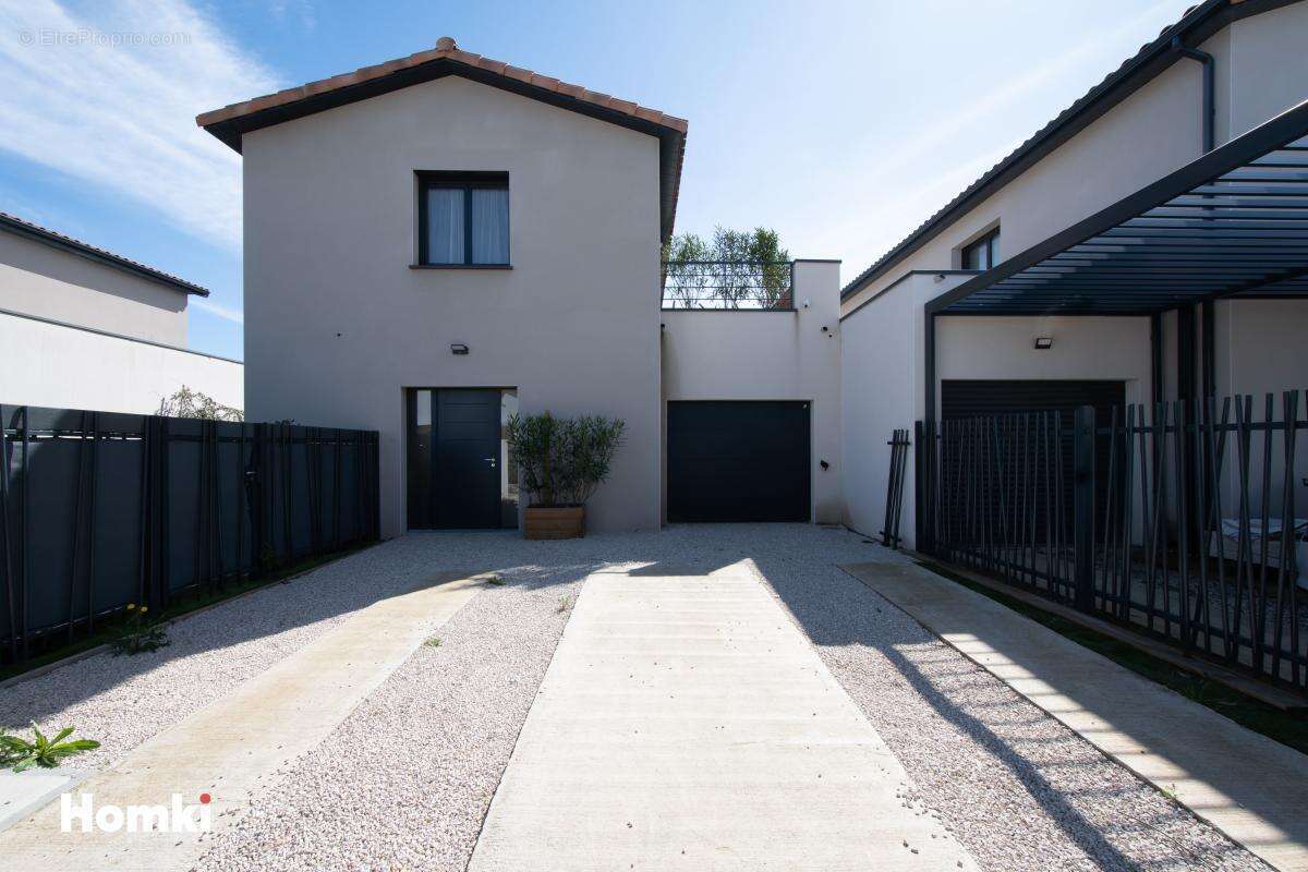 Maison à LANSARGUES