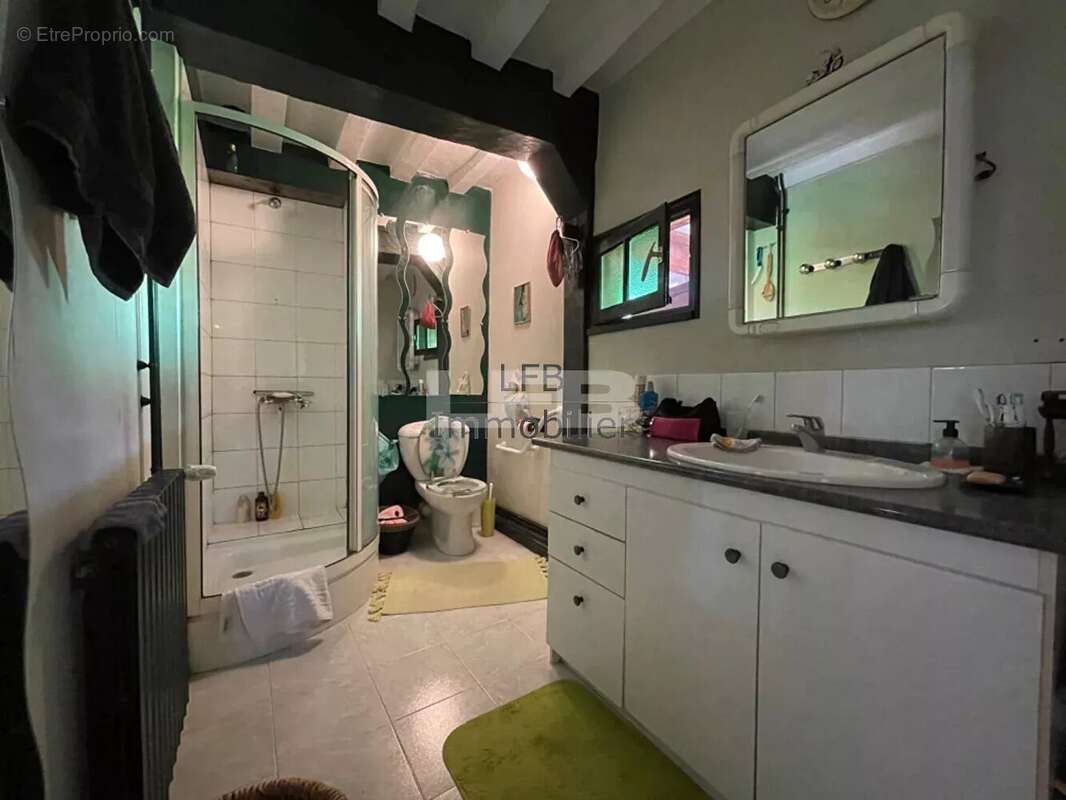 Maison à AUVERS-SUR-OISE