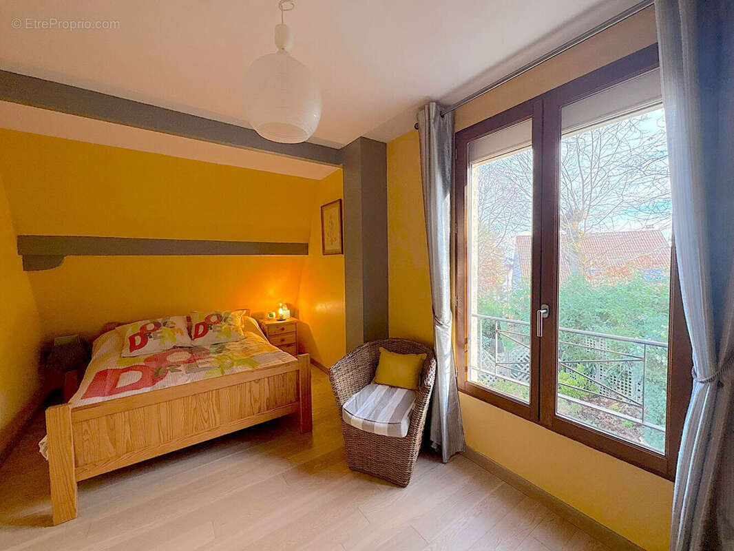 Maison à VILLEBON-SUR-YVETTE