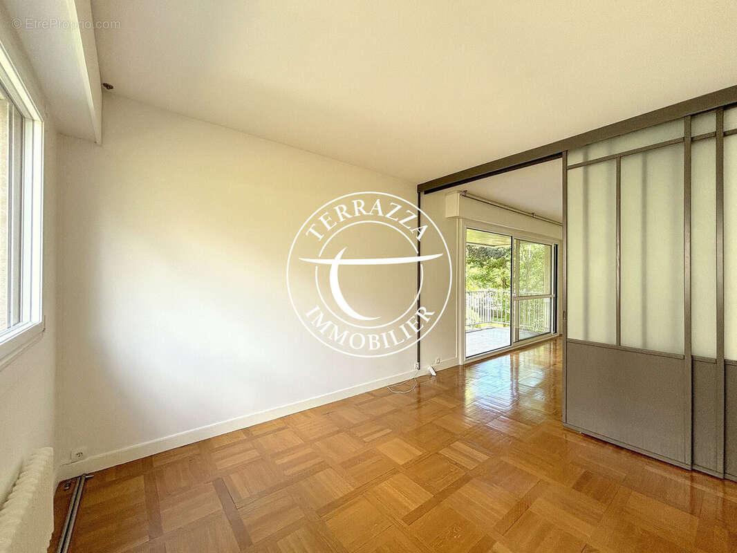Appartement à GARCHES