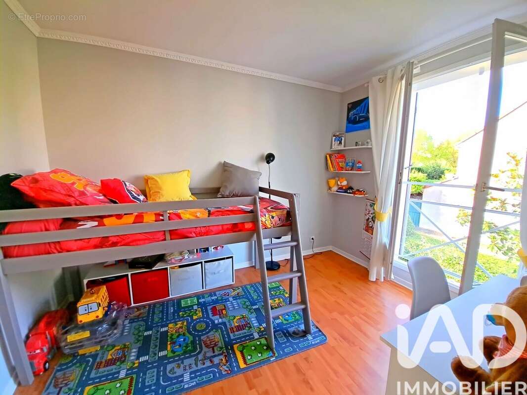 Maison 114 m² à Cormeilles-En-Parisis  - photo 5