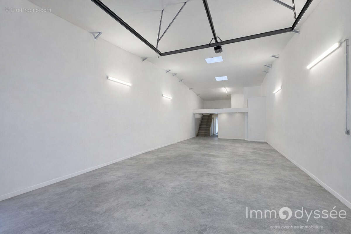 Commerce à LAGNY-SUR-MARNE