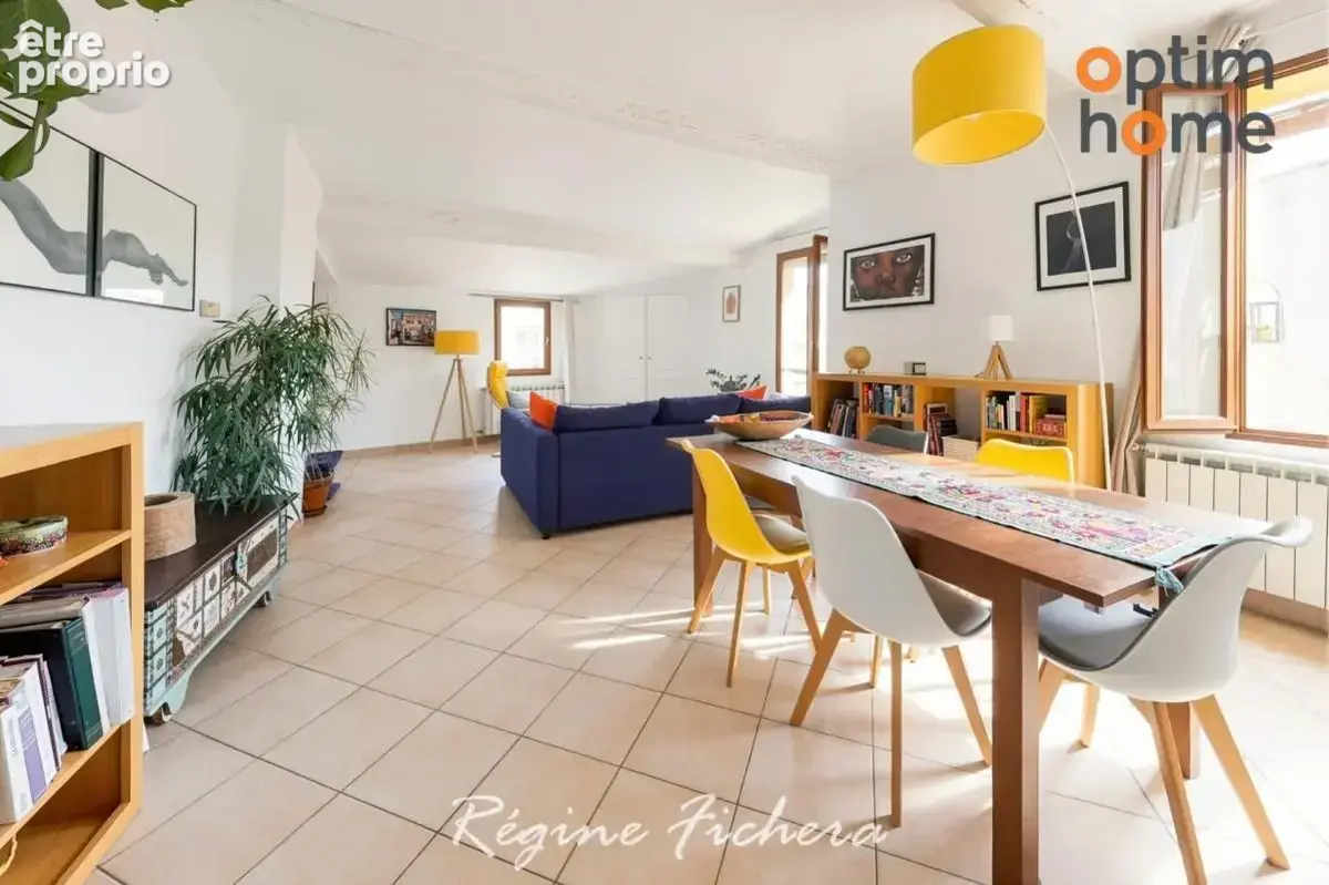 Duplex de charme T3/T4 de 105 m² au cœur du Vieil Aix avec vue dégagée - photo 8