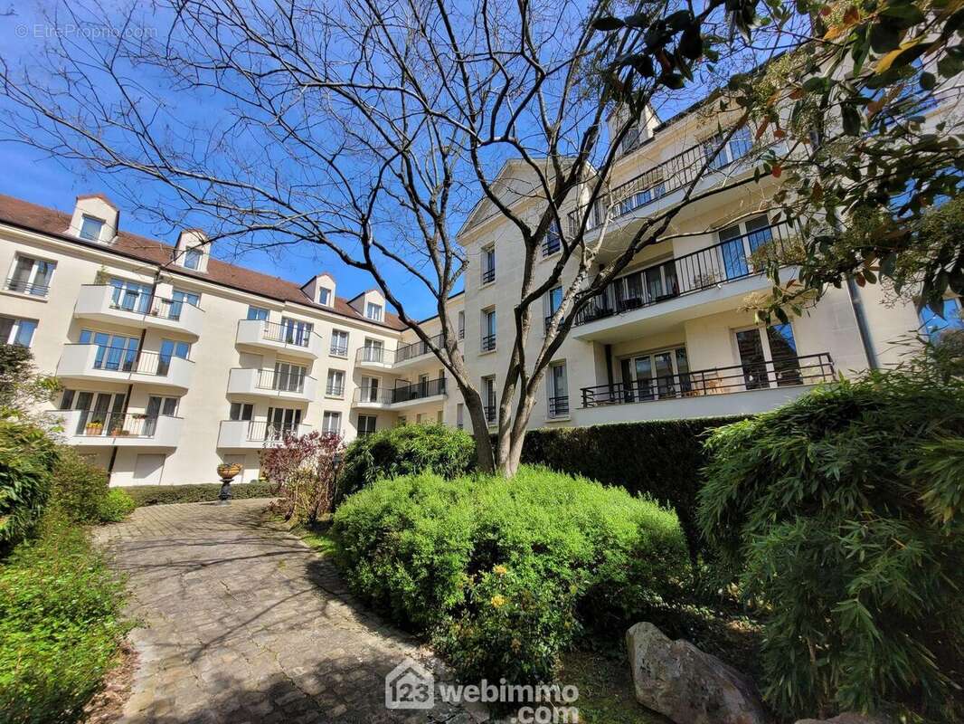 Appartement 109 m² à Antony  - photo 182