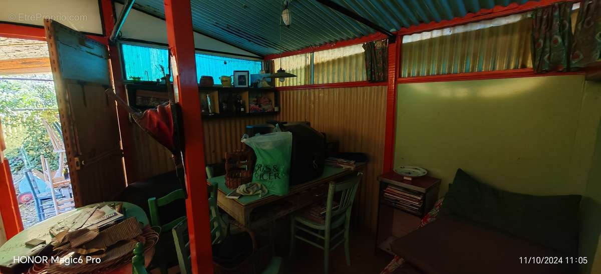 Terrain à L&#039;ESCARENE