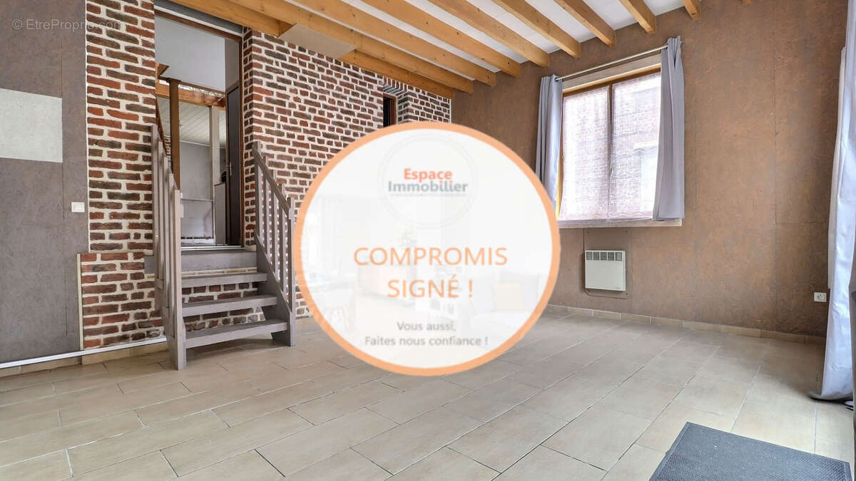 Maison à DOUCHY-LES-MINES