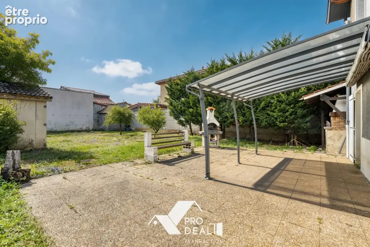 Maison 4 pièces 103 m² à vendre à Bron (69500) - photo 3