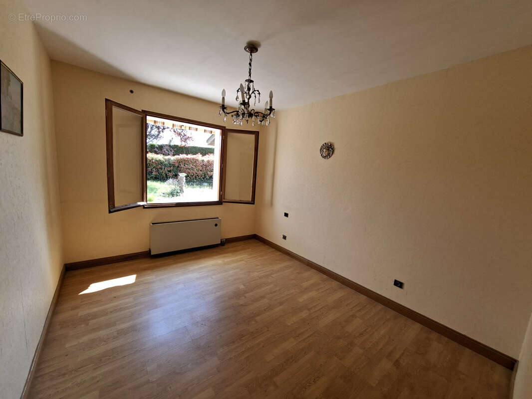 Maison à MIELAN