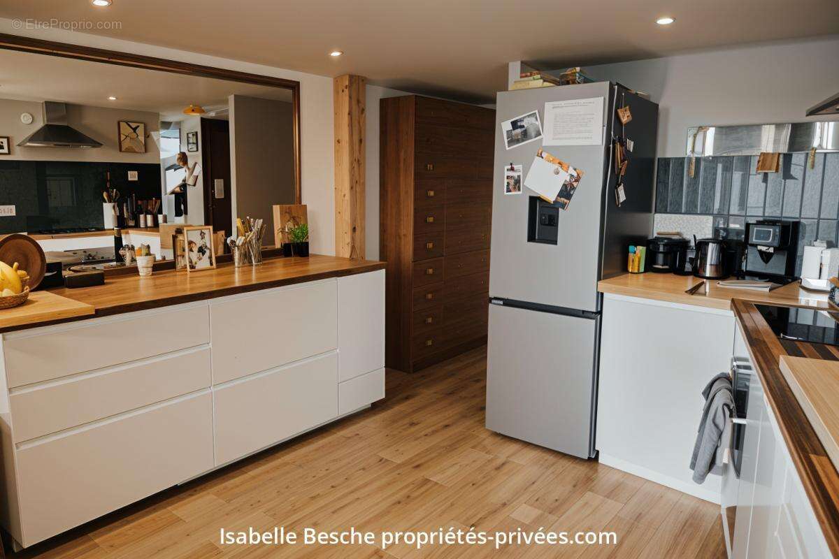 Duplex 2021- dernier étage - Bordeaux Bastide - 108 m2 au sol - Prix maîtrisé - Balcon- parking -T4 possible - photo 2