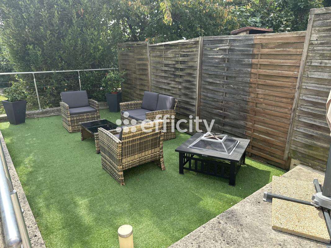 Maison à MONTATAIRE