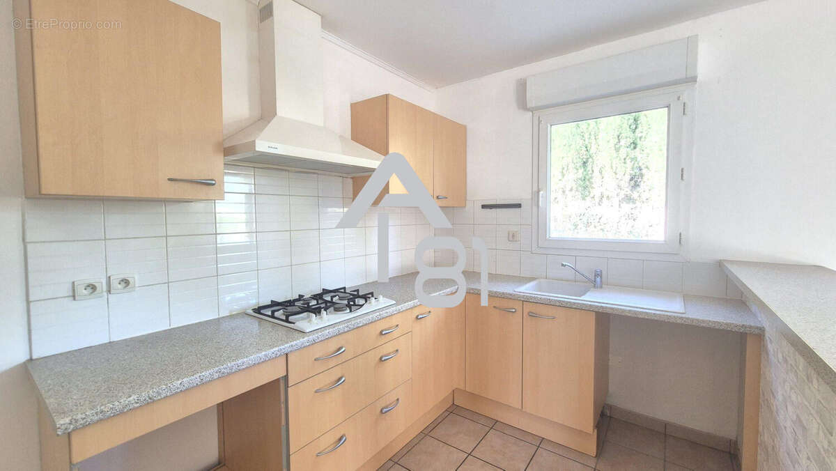 Maison 104 m² à Lescure-D'albigeois  - photo 2