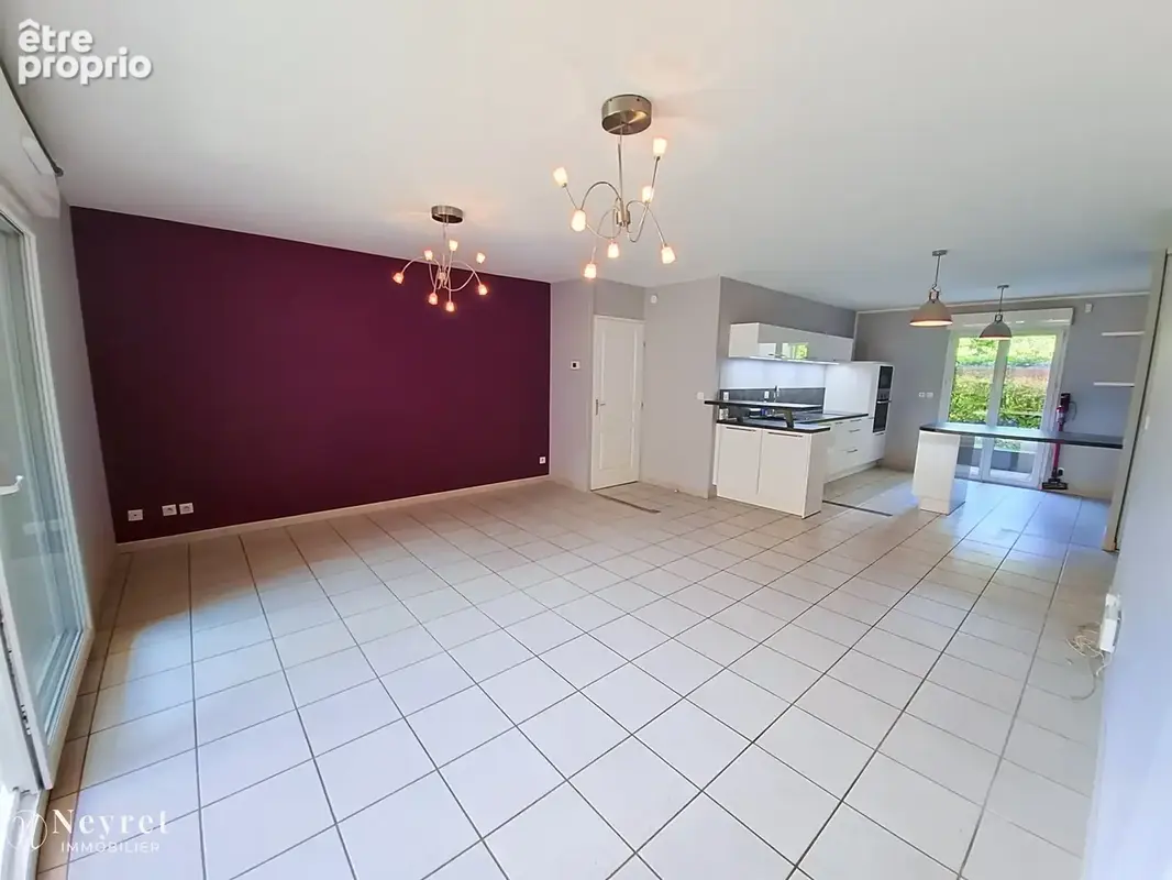 A ne pas rater ! T4 en RDJ de 97,26 m2, 3 chambres / double garages - photo 2