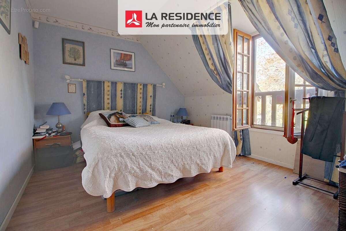 Maison à MOUSSEAUX-SUR-SEINE