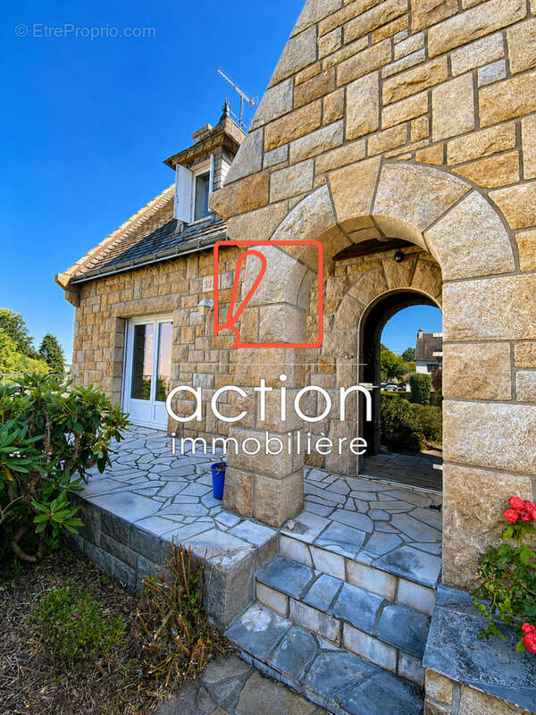 Spacieuse maison traditionnelle en pierre de 138m2 habitables - La Roche-Jaudy - photo 3