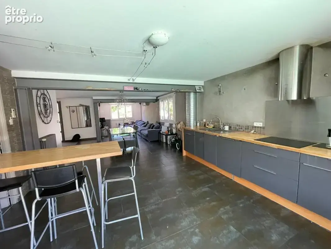 Villa T6 entièrement rénovée avec piscine – Secteur prisé de L’Union - photo 3