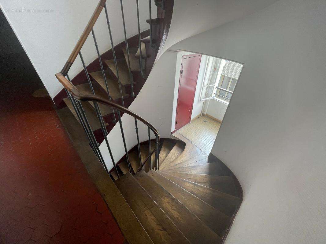 Appartement À Vendre - photo 6