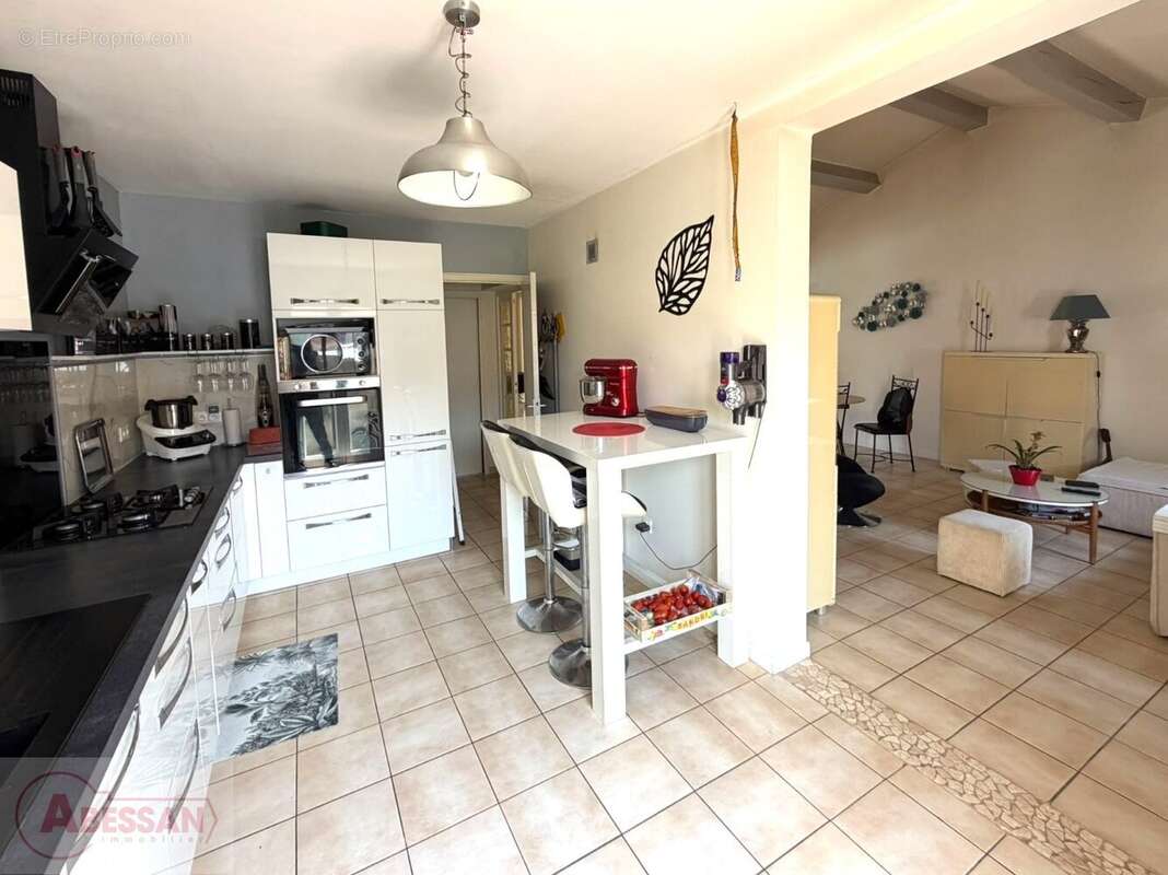 Maison 100 m² à Rousson  - photo 8