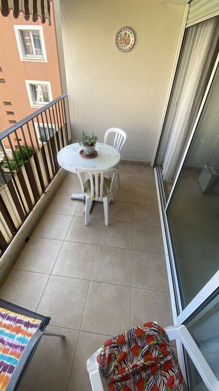 Appartement à ROQUEBRUNE-CAP-MARTIN