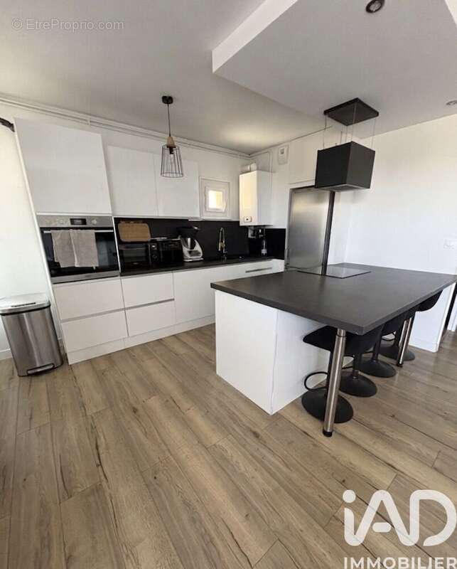Photo 2 - Appartement à LA TOUR-DU-PIN