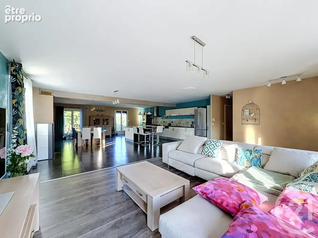 Maison 6 pièces 157 m² à vendre à Mesnil-Sellieres (10220) - photo 3