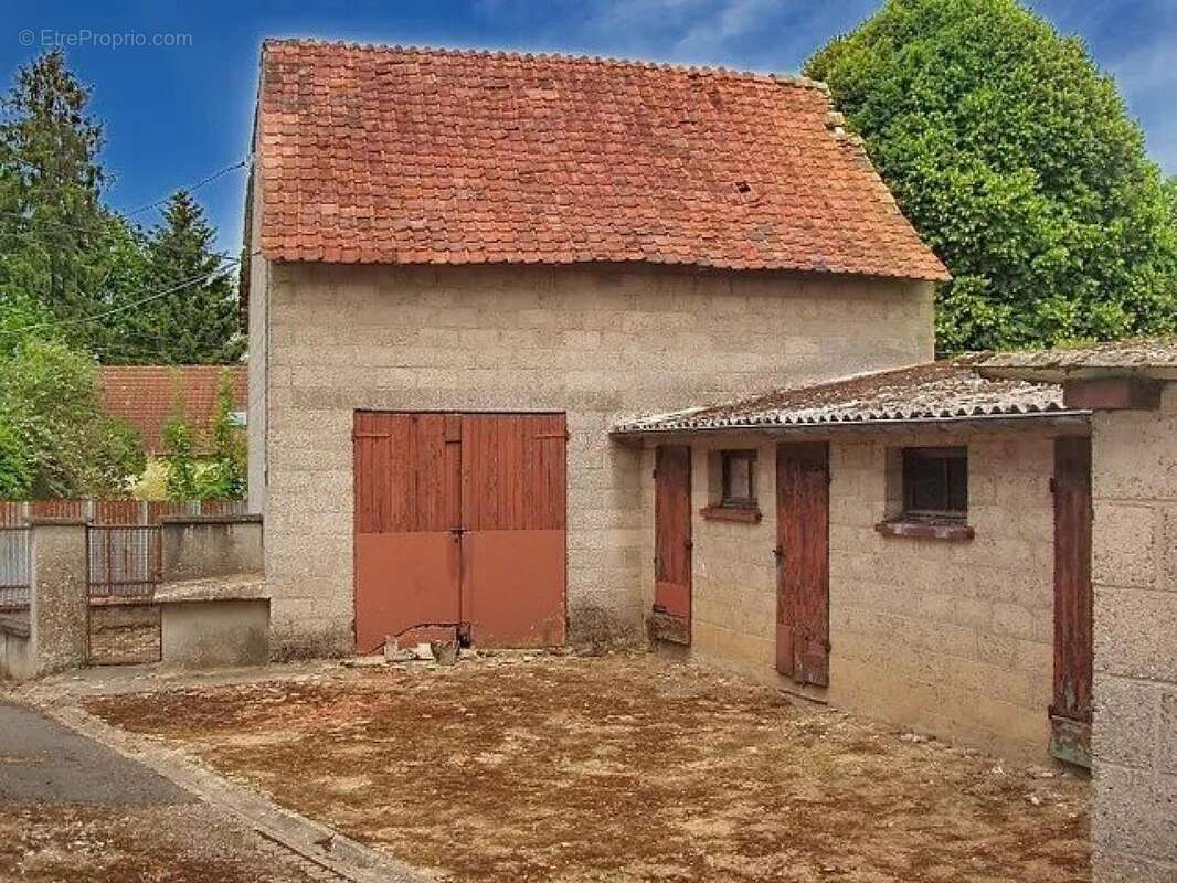 Maison 75 m² à Yaucourt-Bussus  - photo 5