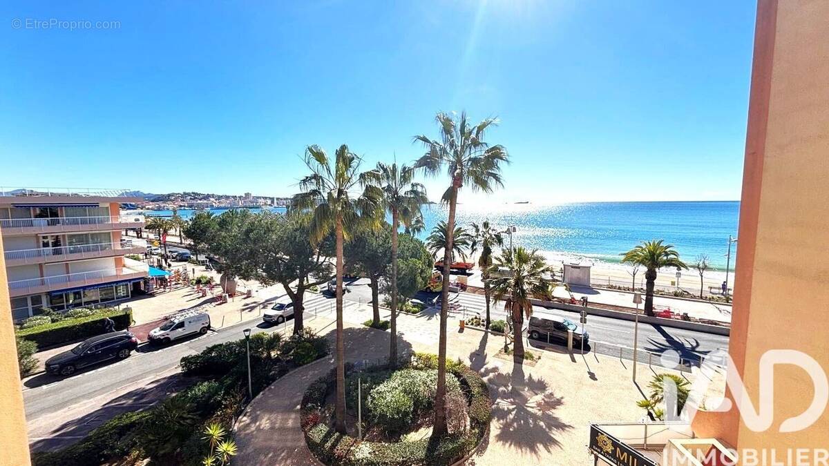 Photo 1 - Appartement à FREJUS