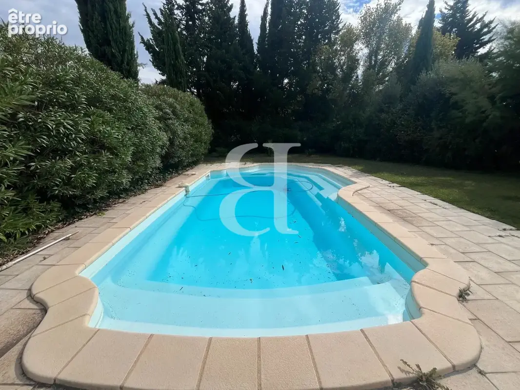 Maison 9 pièces 305 m² à vendre à Carpentras (84200) - photo 2