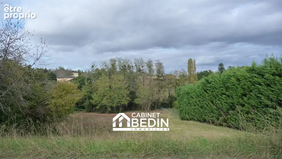 Terrain 4 055 m² à vendre à Branne (33420) - photo 4